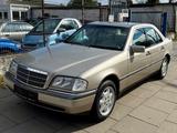 Mercedes-Benz C 180 ELEGANCE / AUTOMATIK / OLDTIMER - Mercedes-Benz C-Class aus 1996