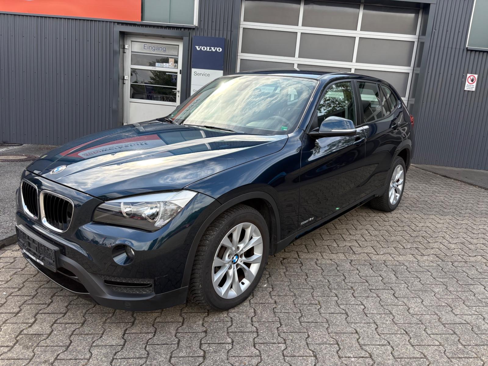 BMW X1 18 sDrive Sportline Navi PDC Automatik 1.Hand