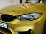 BMW M4 COUPE*COMPETITION*DE-FZG*HUD*KERAMIK* - BMW M4: Competition