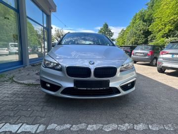 BMW 218 - 2