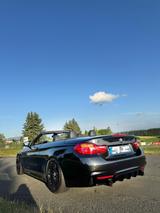 BMW F33 428i Cabrio M-Paket Keyless HeadUp - BMW 428: Automatik