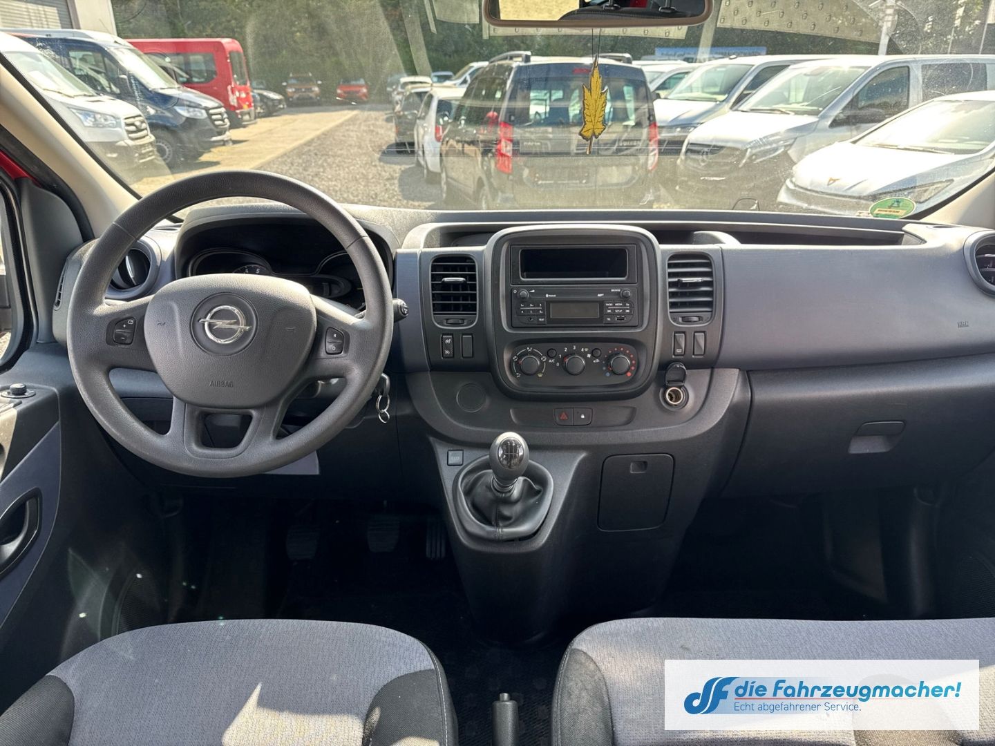 Fahrzeugabbildung Opel Vivaro B Kasten Combi L1H1 2,7t *2198