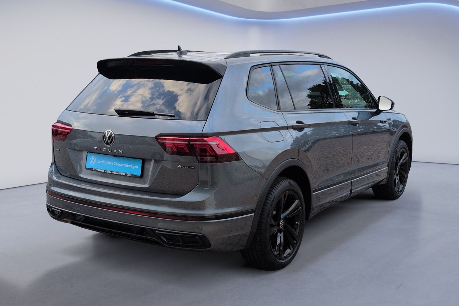Tiguan Allspace 2.0TDI DSG R-Line AHK+PANO+RFK