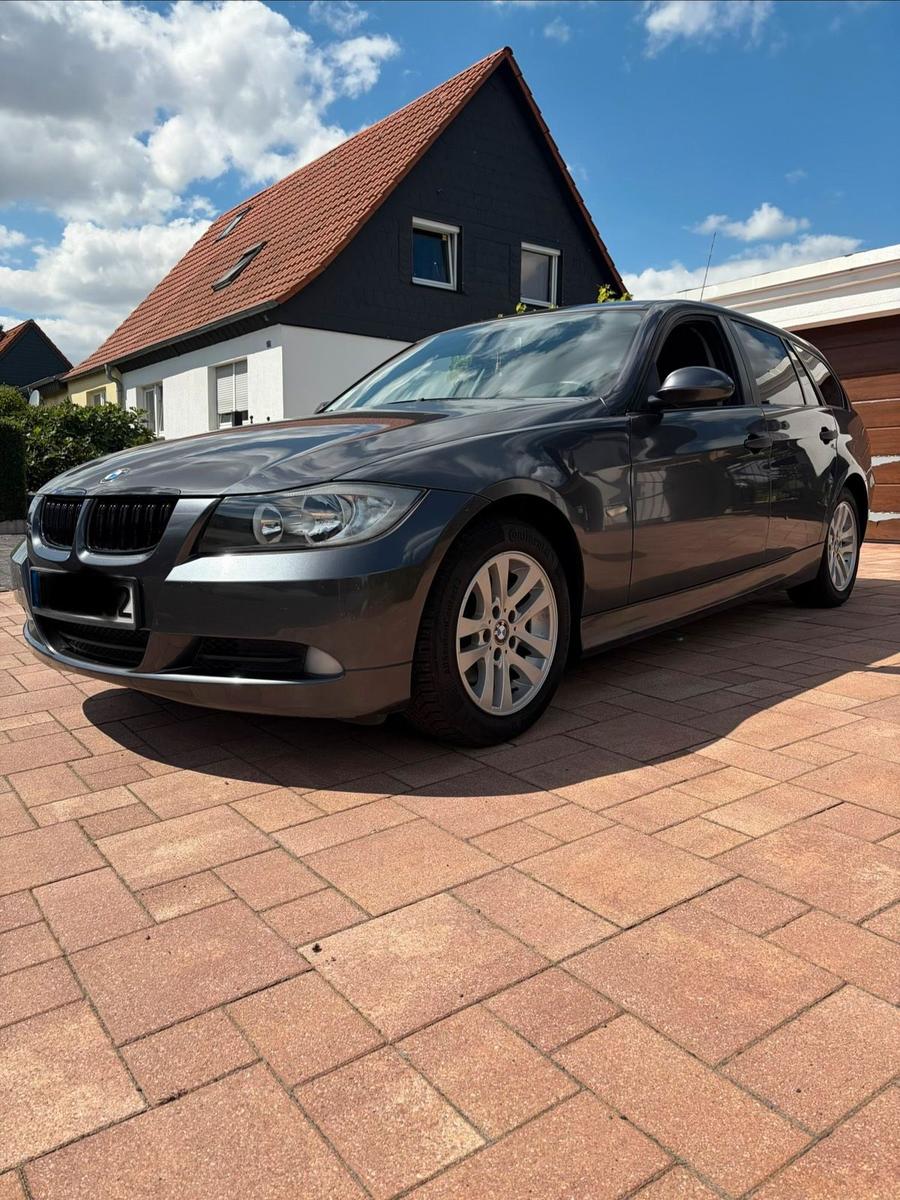 BMW 320, 2006