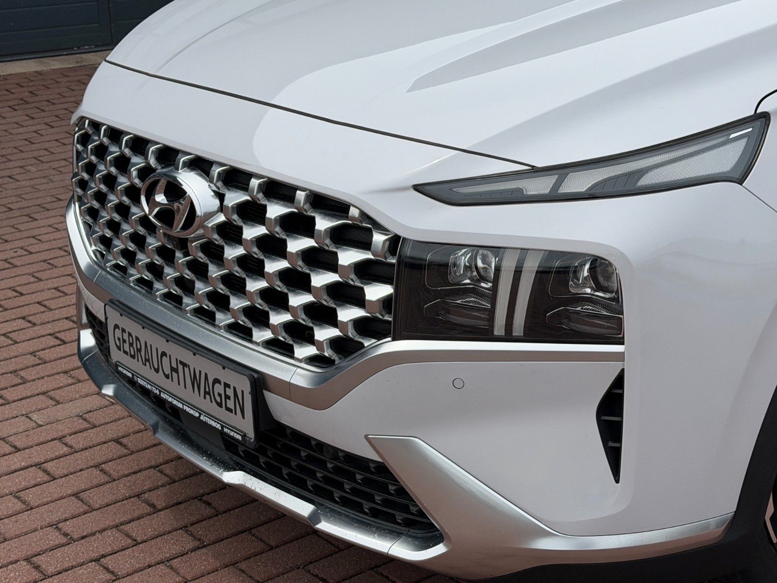 Fahrzeugabbildung Hyundai SANTA FE 1.6 T-GDI Plug-In-Hybrid Prime *ACC*360