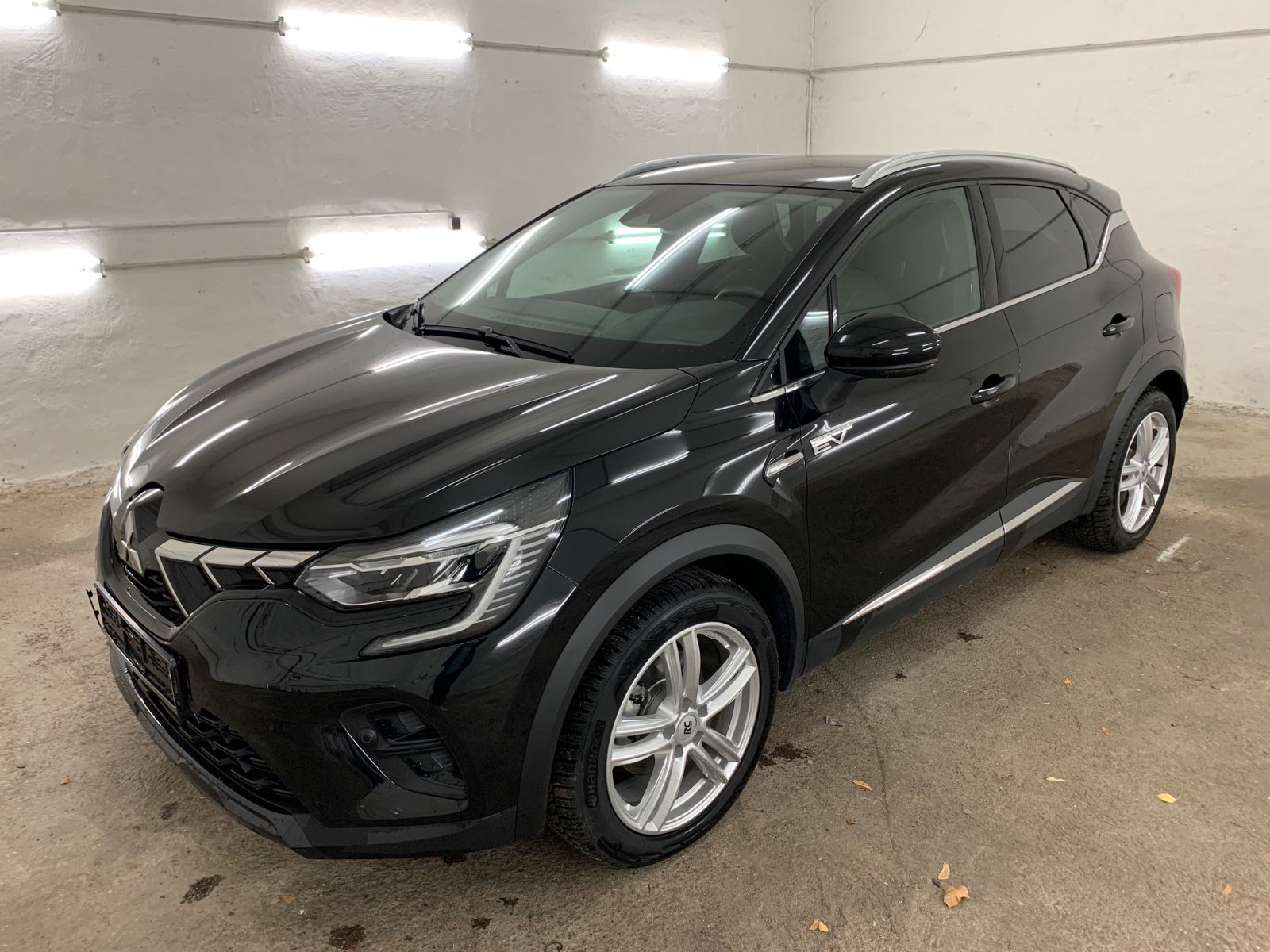 Mitsubishi ASX Intro Edition Plug-in-Hybrid 1. Hand AHK