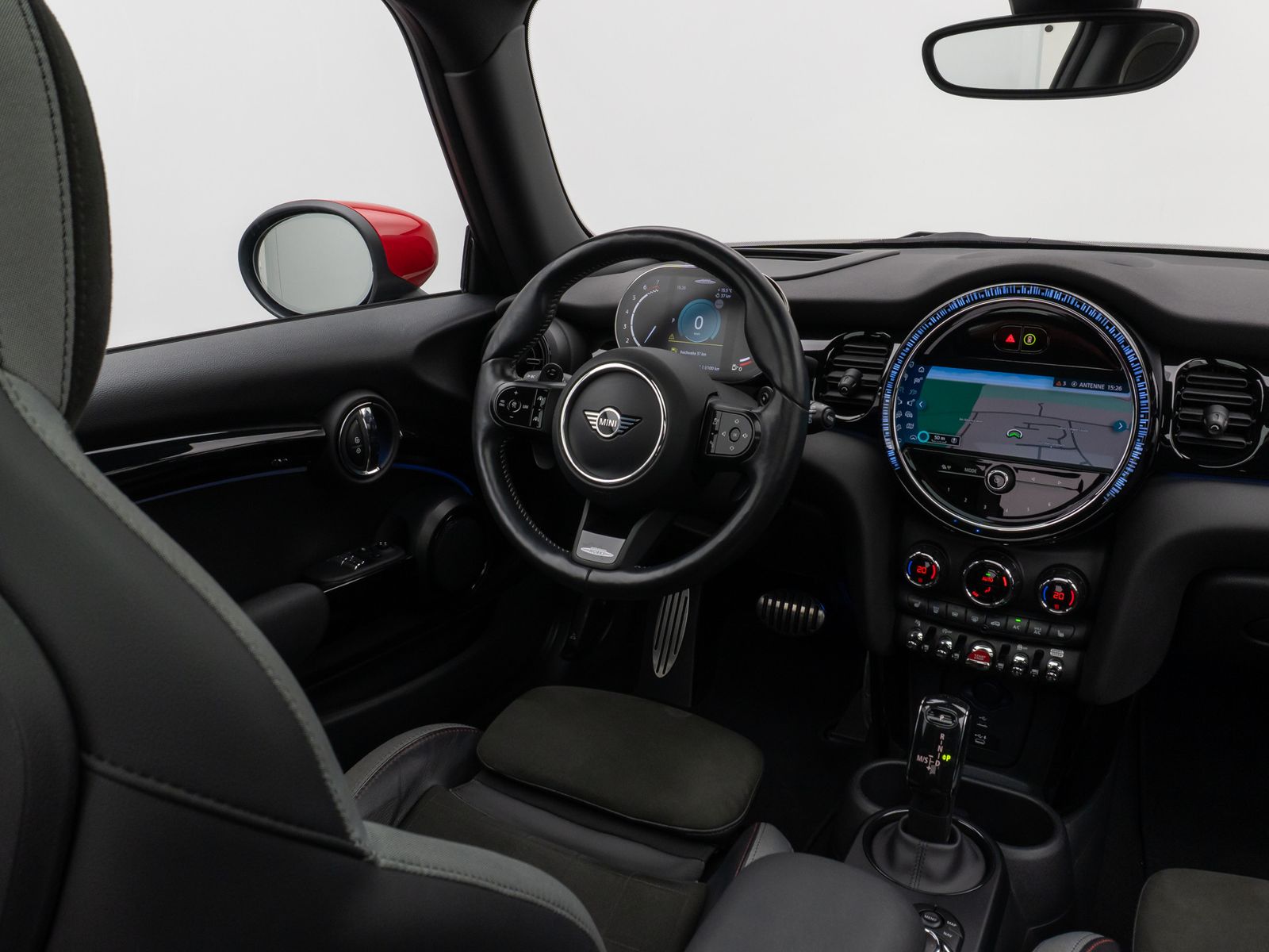Fahrzeugabbildung MINI John Cooper Works Panorama Kamera HUD DAB Sport