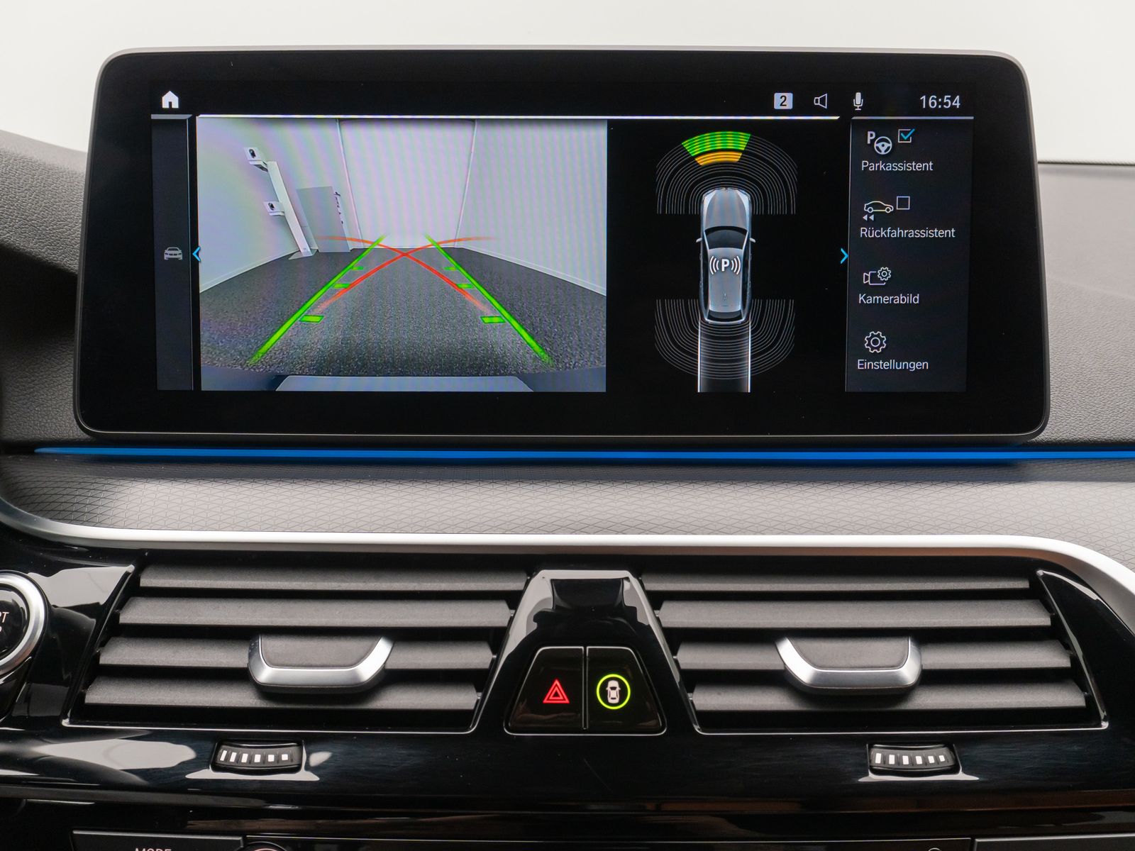Fahrzeugabbildung BMW 530e xD M Sport DAB Kamera Alarm 4*Klima Leder