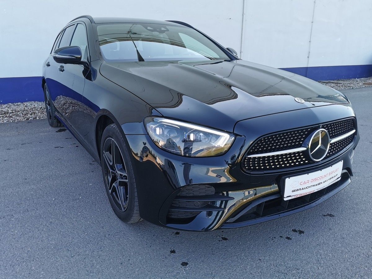 Mercedes-Benz E 300 T de AMG Line 4Matic+1.Hand+AHZV+LED+Distr imagem 3