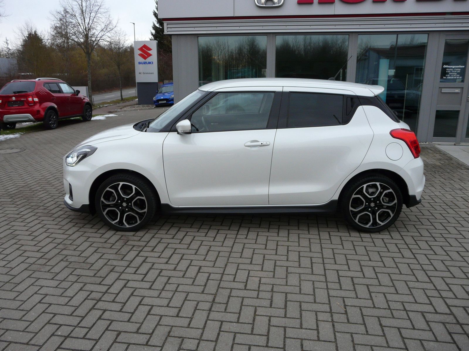 Fahrzeugabbildung Suzuki Swift 1.4 Sport Hybrid