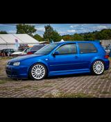 Volkswagen Golf 3.2 R32 4motion R32 - gebrauchte VW Golf aus dem Jahr 2002