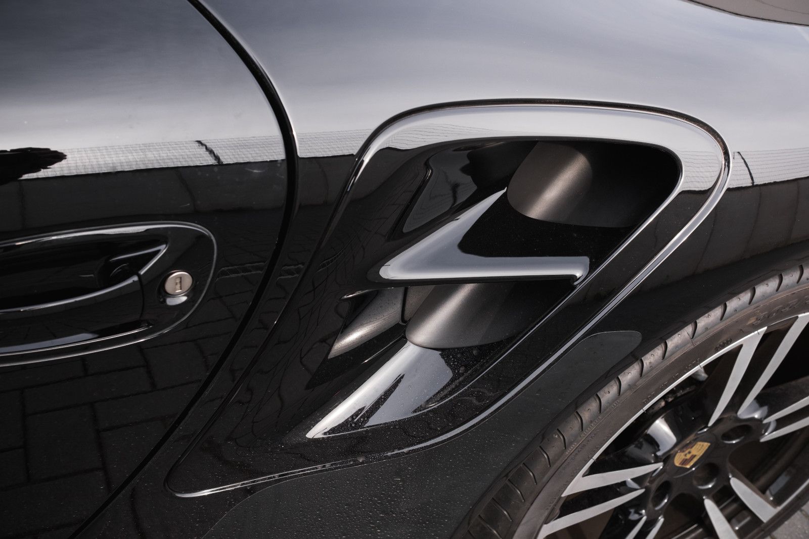 Fahrzeugabbildung Porsche 997/911 Turbo Cabrio-BOSE-Sound-PDK