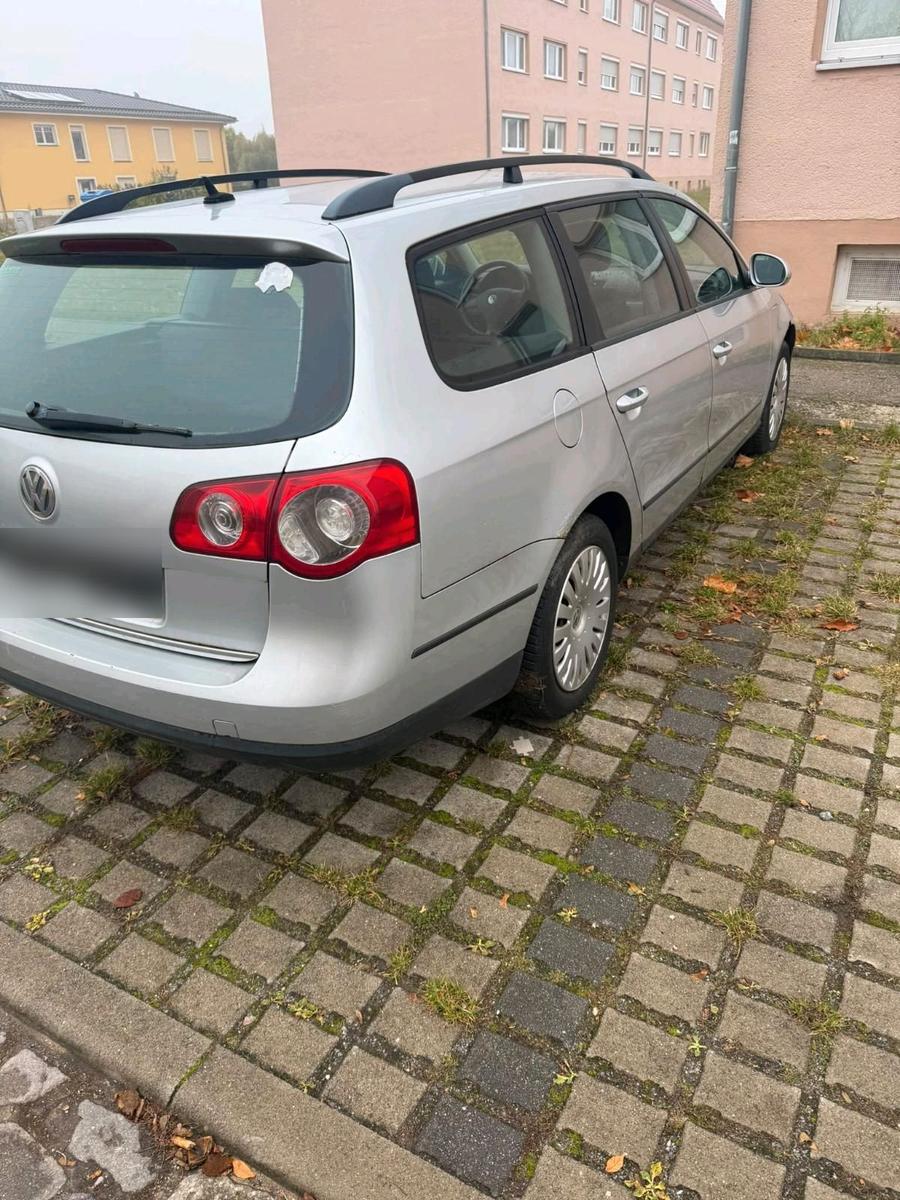 Volkswagen Passat 2006 — салон