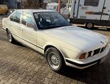 BMW E34 520i Oldtimer TÜV + Inspektion neu - BMW 520 aus 1988