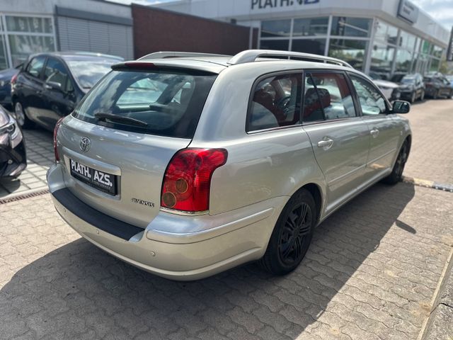 Toyota Avensis  Kombi 1.8 Sol