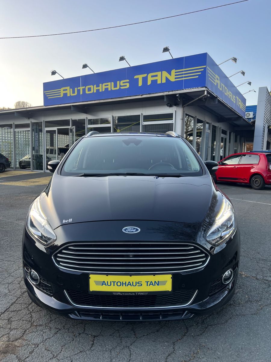 Fahrzeugabbildung Ford S-MAX Titanium ST LINE *KAMERA*MEMORY*LED*