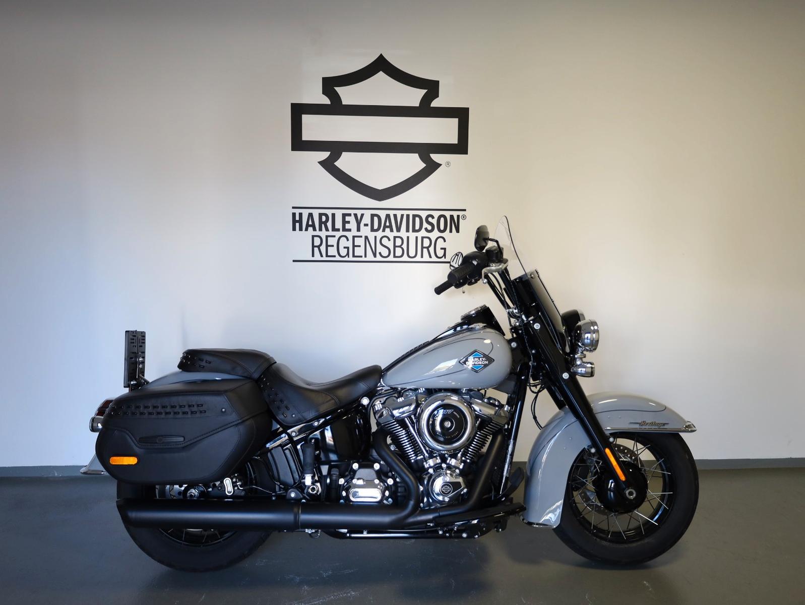 Harley-Davidson FLHC Softail Heritage Classic 117