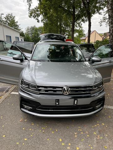 Volkswagen, Tiguan R-Line Comfort Paket La...