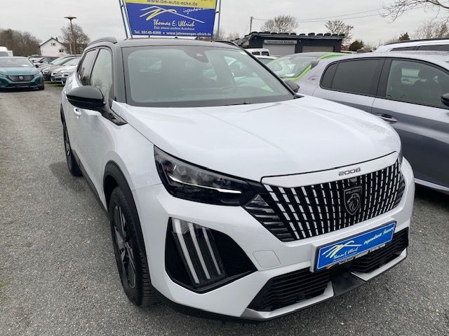 Fahrzeugabbildung Peugeot 2008 GT MildHybrid 145 e-DSC6