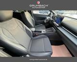 Volkswagen T-Roc 1.5 eTSI DSG R-Line Neues Modell BlackS... - Volkswagen T-Roc mit Benzin-Antrieb: mit Klimaanlage