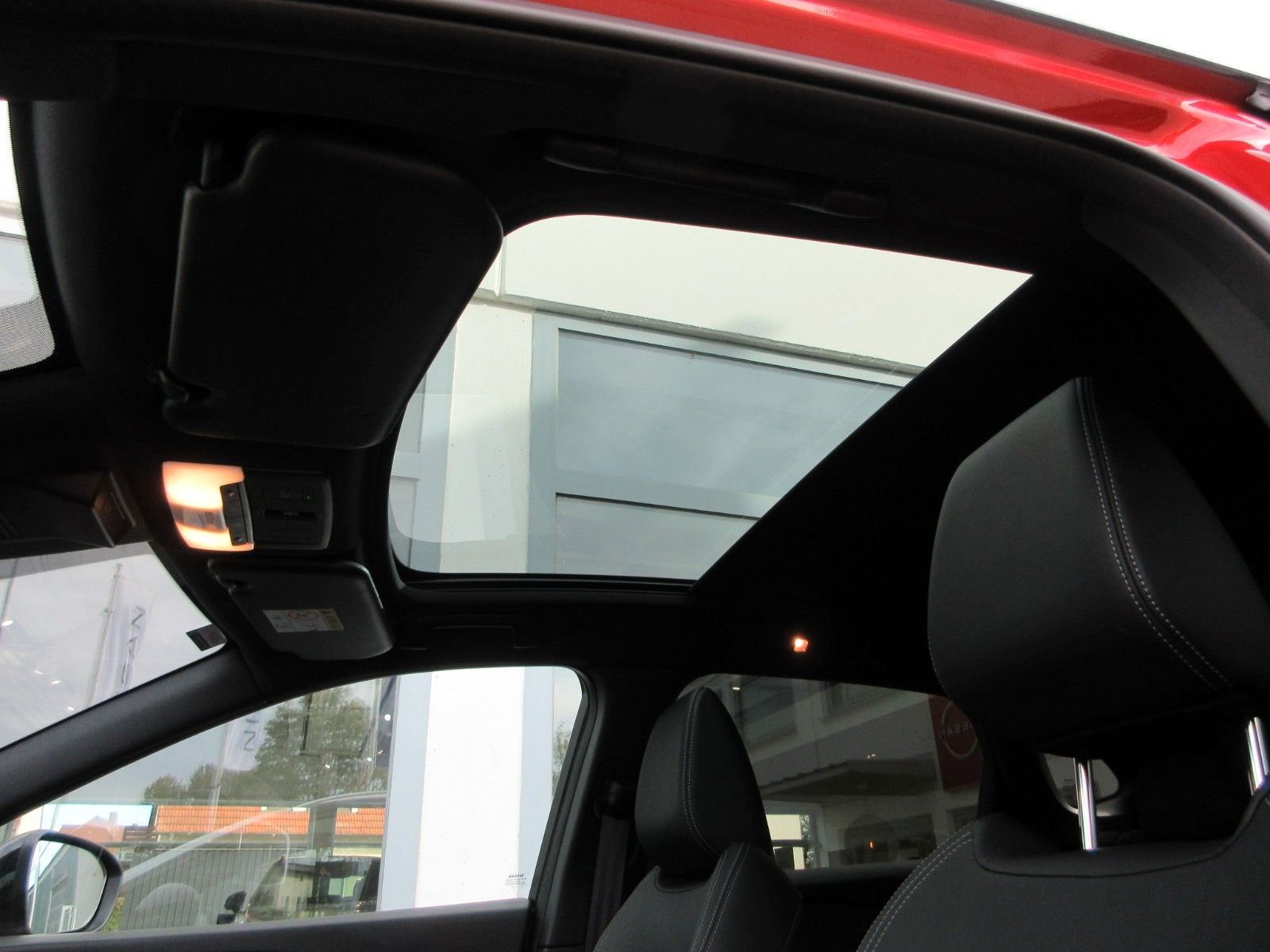 Fahrzeugabbildung Nissan Qashqai 1.3 Xtronic Automatik | Tekna+