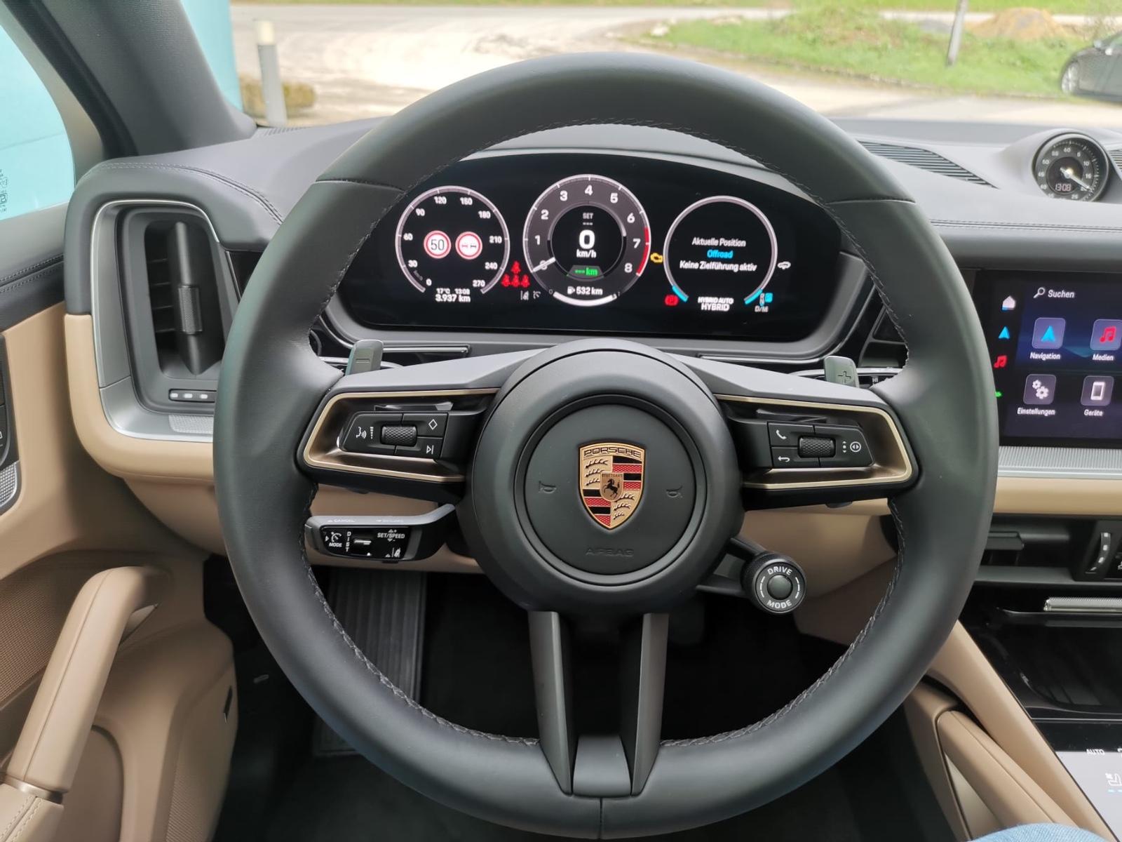 Porsche Cayenne E-Hybrid Coupe*SportDesign*KREIDE*BEIGE*