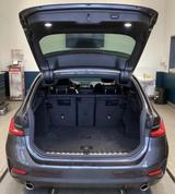 BMW 320d xDrive Sport Line M-Paket KEYLESS/KAMERA - BMW 320: 320d M Paket