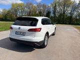 Volkswagen Touareg 3.0 V6 TDI Luftfederung, Akustik Paket, - Volkswagen Touareg in Duisburg