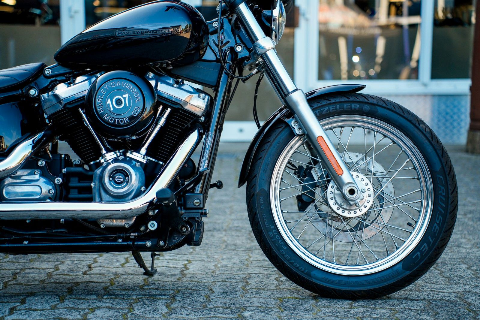 Fahrzeugabbildung Harley-Davidson FXST Softail Standard 107 cui - Soziuskit