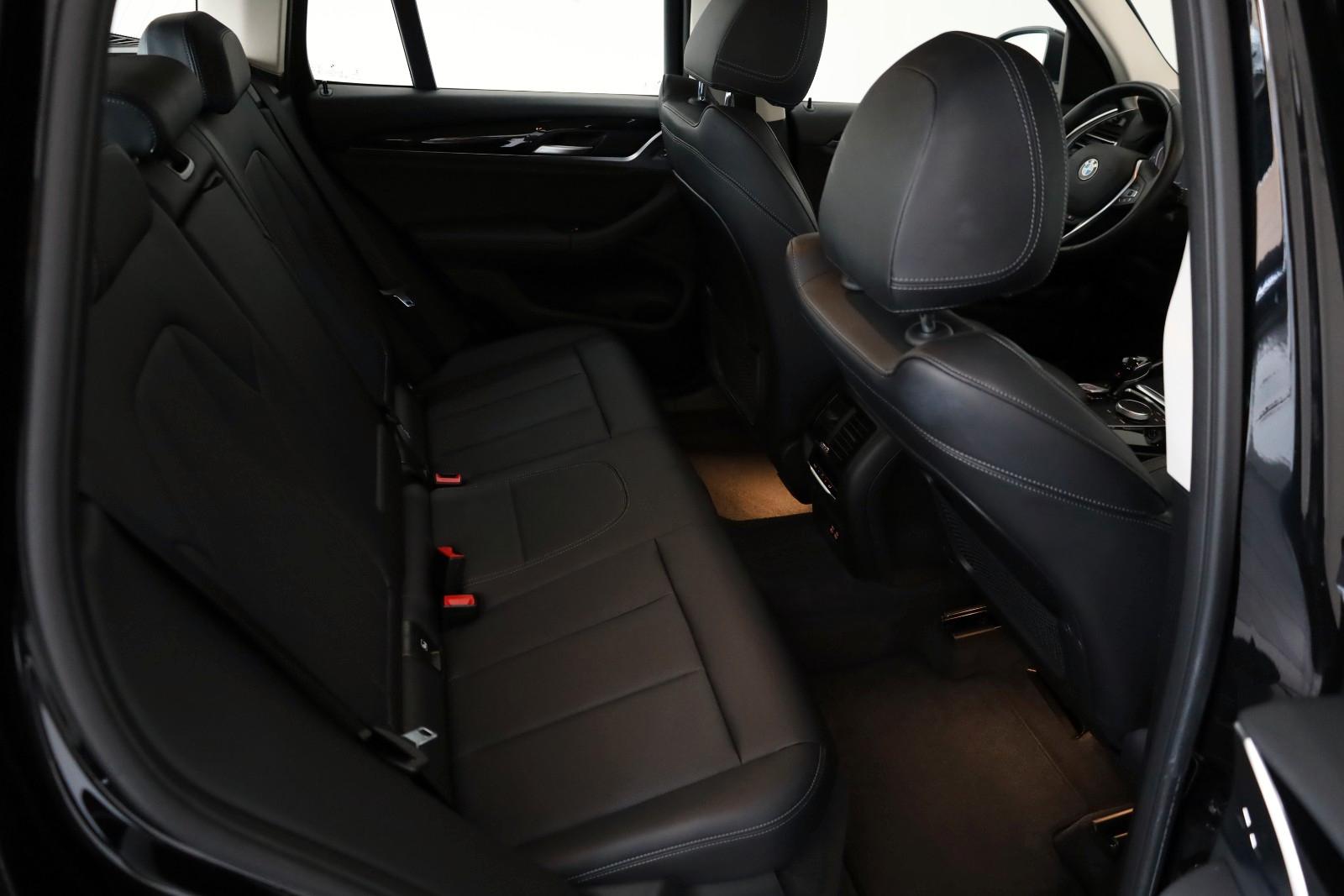 BMW X3 xDrive 20d Leder,Navi,Kamera,Standhz,AHK +WR
