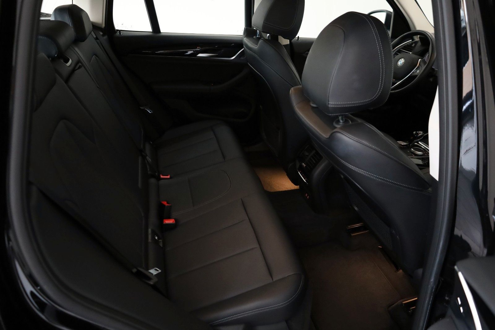 Fahrzeugabbildung BMW X3 xDrive 20d Leder,Navi,Kamera,Standhz,AHK +WR