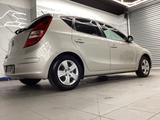 Hyundai i30 Comfort - Hyundai i30 aus 2009