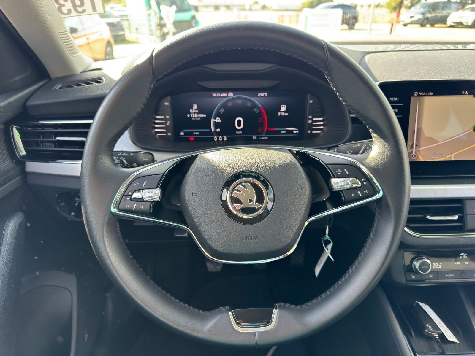 Fahrzeugabbildung SKODA Kamiq 110PS 6-Gang*NAVI*RFK*AHK