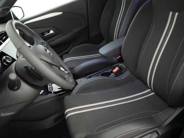 Corsa F FACELIFT HYBRID GS eDCT+LED MATRIX+NAVI+