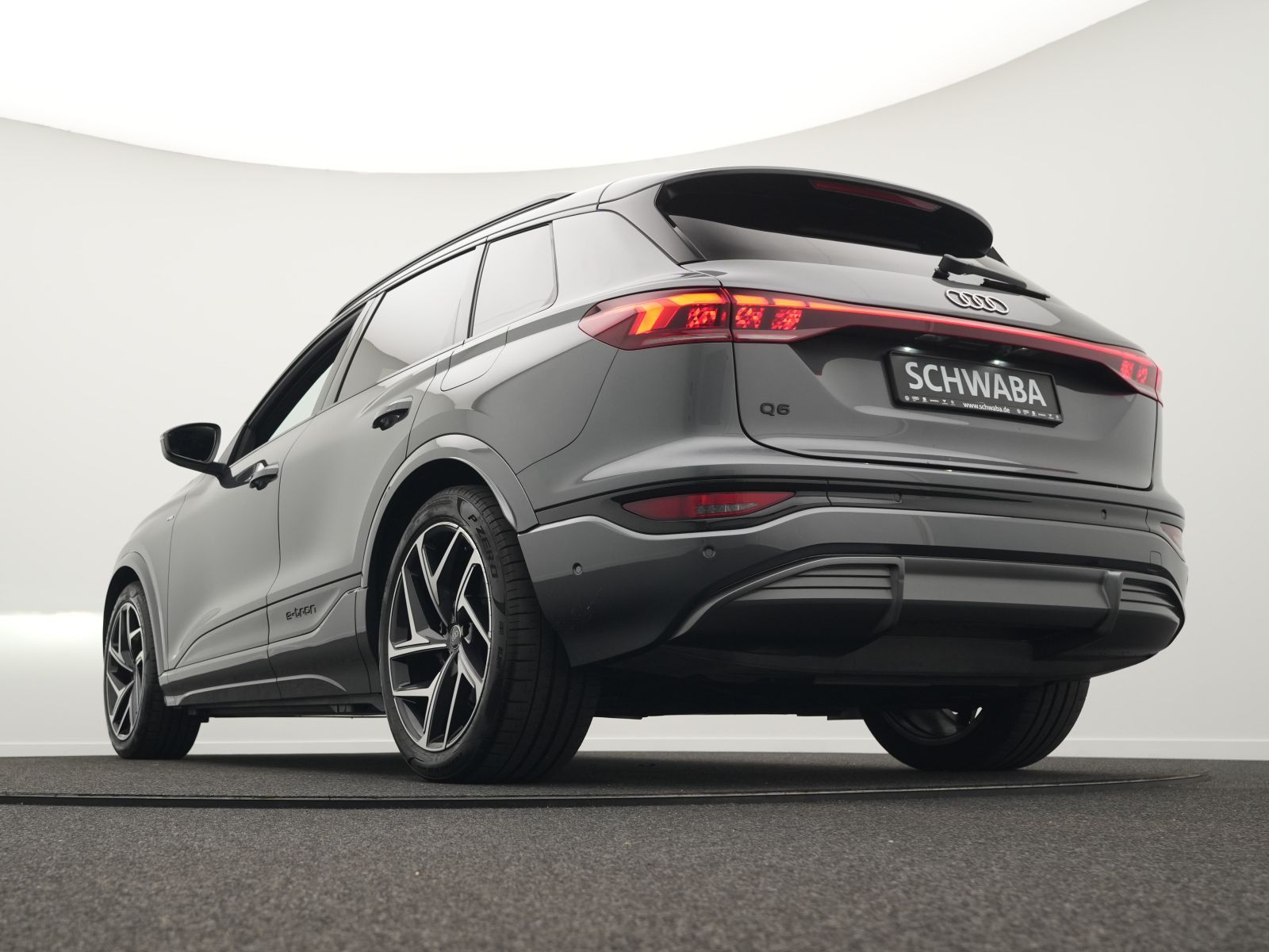 Audi Q6 e-tron performance Wärmep. AHK B&O HdUp 360° foto 25