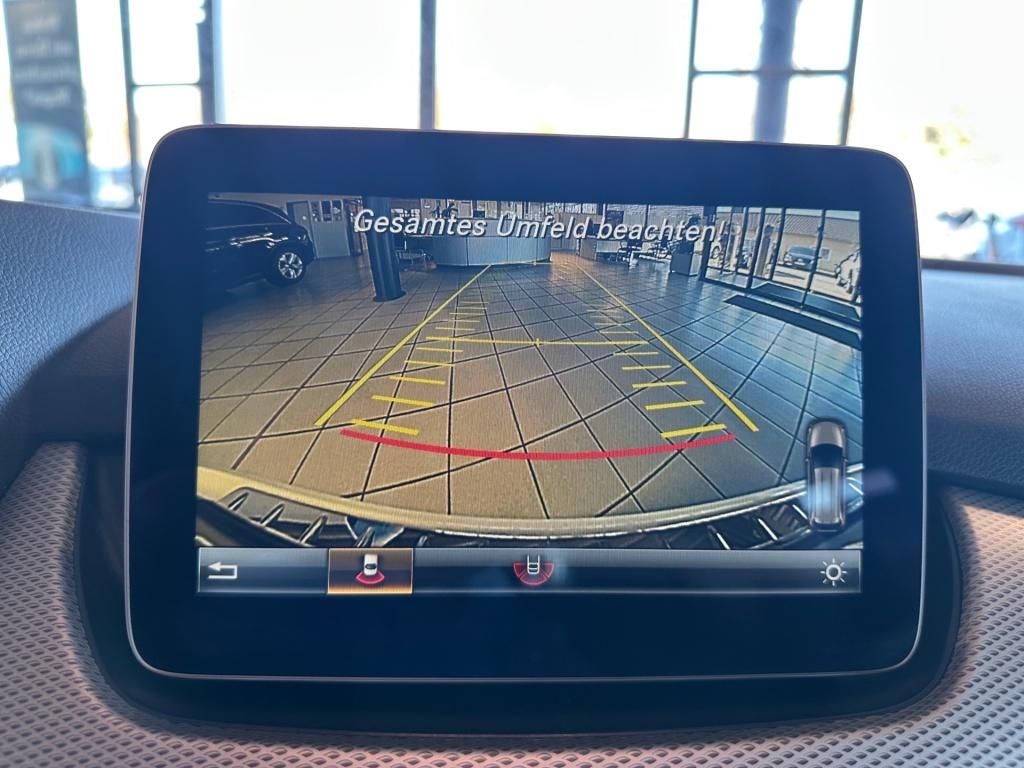 Fahrzeugabbildung Mercedes-Benz B 200 Night Navi SHZ LED KAM Totwink. RDK