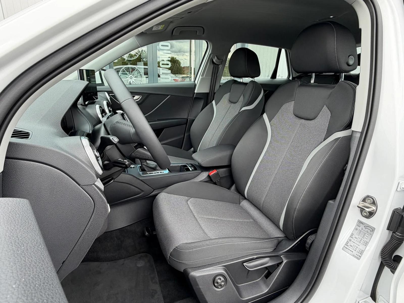 Audi Q2 35 TFSI S line, миниатюра 13