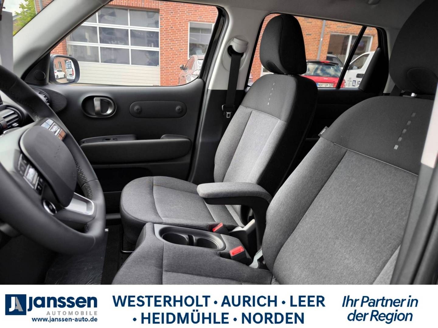 Fahrzeugabbildung Hyundai INSTER EV Trend Effizienz-Paket,Dachreling