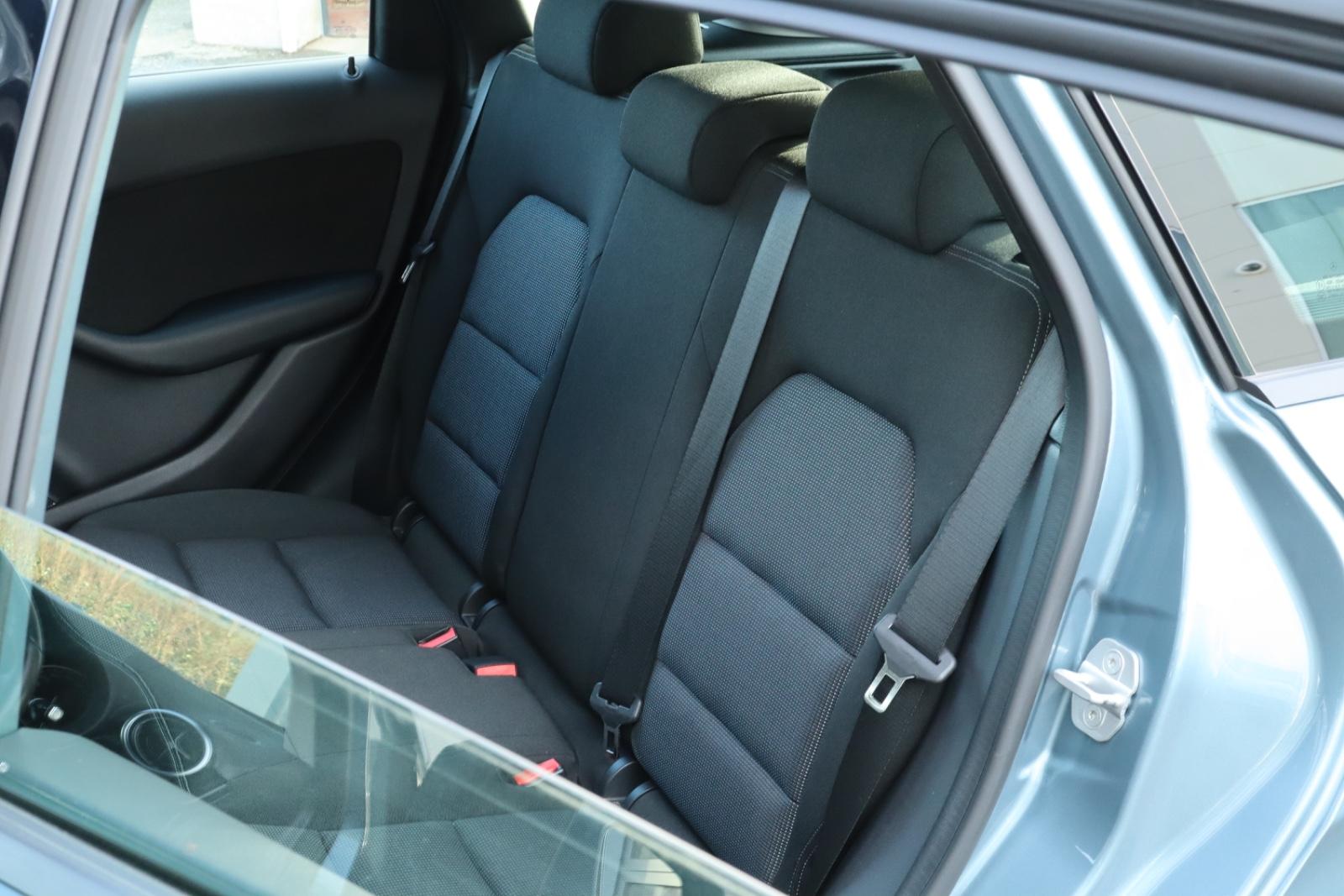 Mercedes-Benz B 180 *1. HAND* KLIMA/SHZ/KAMERA/NAVI/