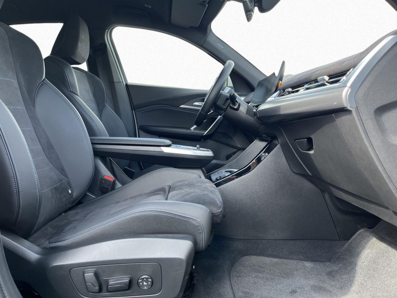 BMW iX2 - Bild 18