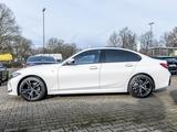 BMW 320i Limousine M Sport Glasd. HuD ACC PA+ LED Hi - BMW 320 in Dortmund