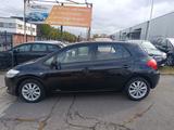 Toyota Auris Executive*TÜV*SITZH*KLIMA*TEMP*KEYLESS*MFL - Toyota Auris: mit Anhängerkupplung