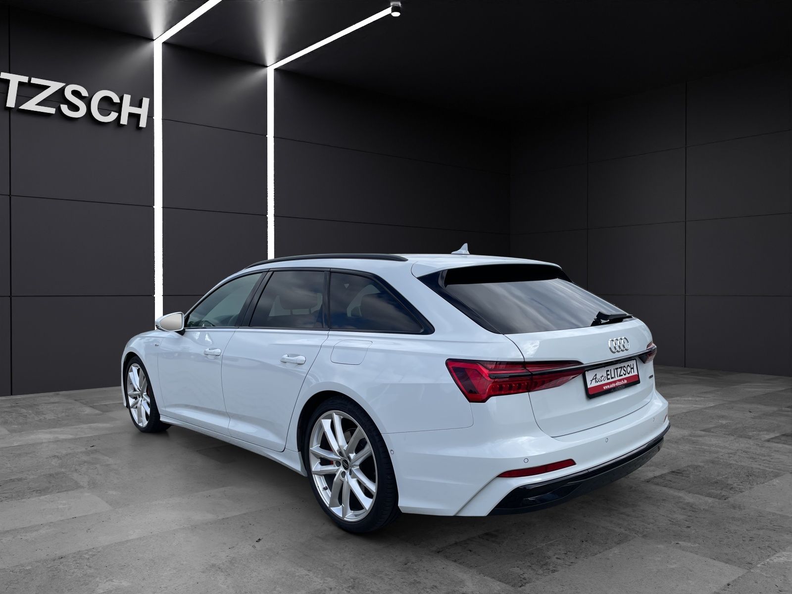 Fahrzeugabbildung Audi A6 Avant TFSI e quattro S line Matrix Navi SHZ
