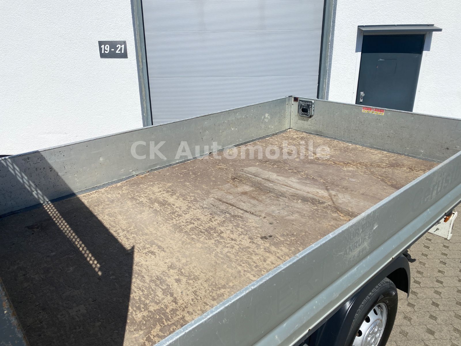 Fahrzeugabbildung Citroën Jumper Pritsche Doka. 35 L4 Heavy BlueHDi 130