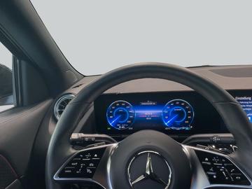 صورة مصغرة 18 لـ 2025 Mercedes-BENZ EQA