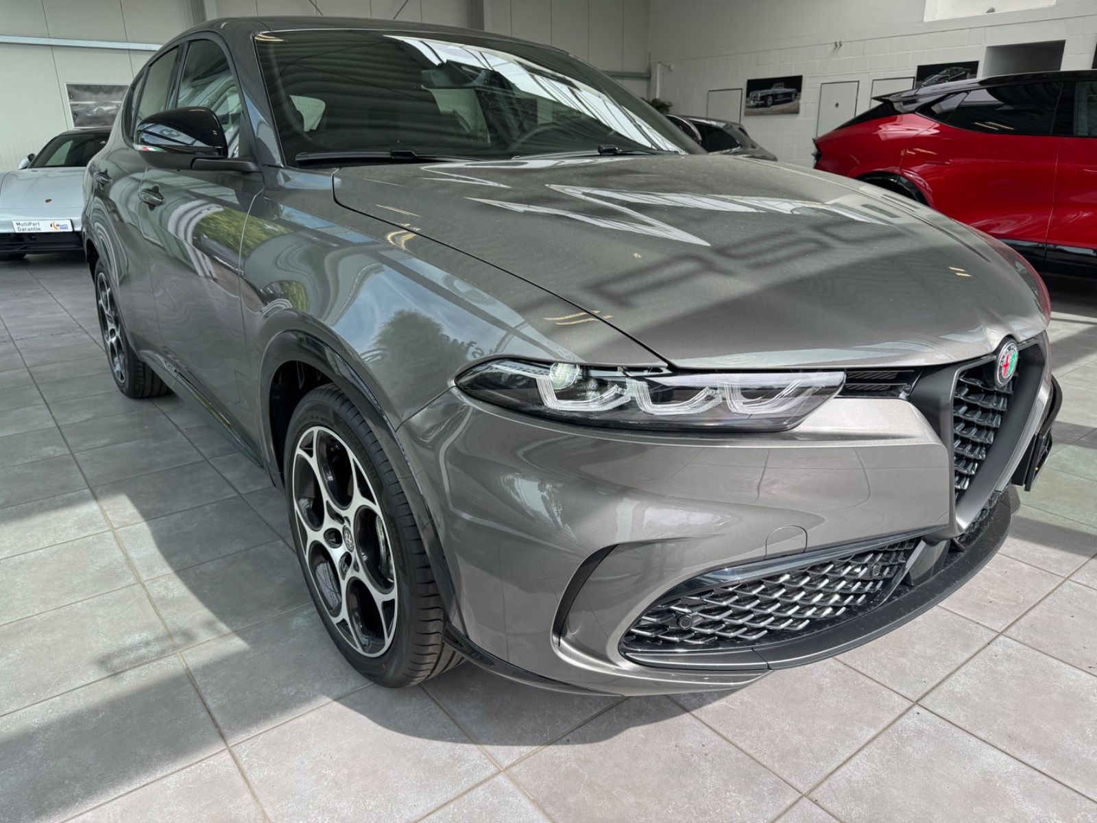 Fahrzeugabbildung Alfa Romeo Tonale Sprint/sofort verfügbar