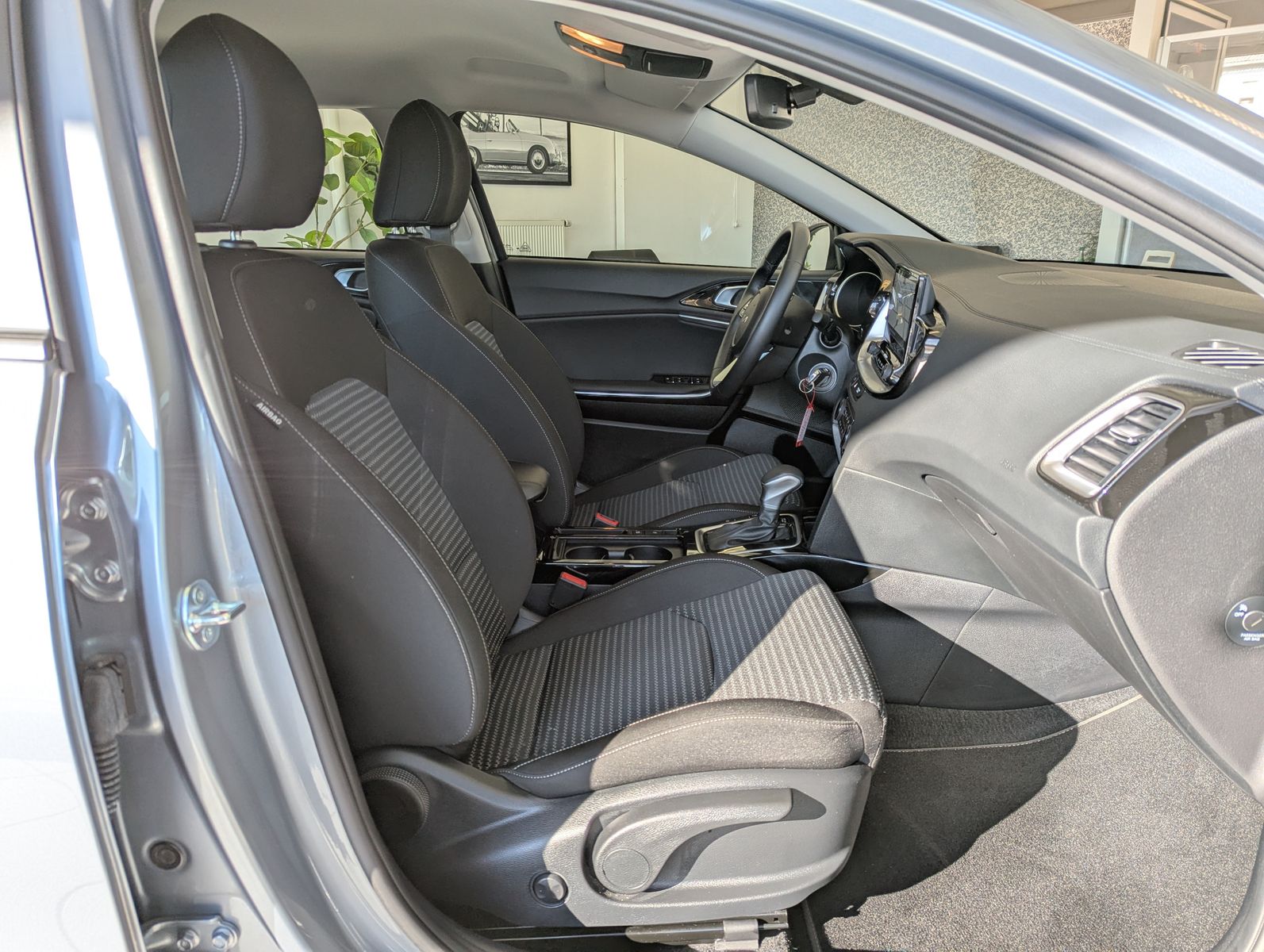 Fahrzeugabbildung Kia cee'd / Ceed 1.5 Spirit Limo JBL ACC Kamera 7J-G