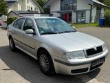 Skoda Octavia 2.0 Ambiente Ambiente - gebrauchte Skoda Octavia aus dem Jahr 2001