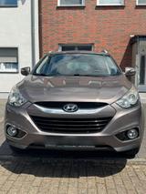 Hyundai ix35 (TUCSON, IX35, LM) - gebrauchte Hyundai TUCSON aus dem Jahr 2013