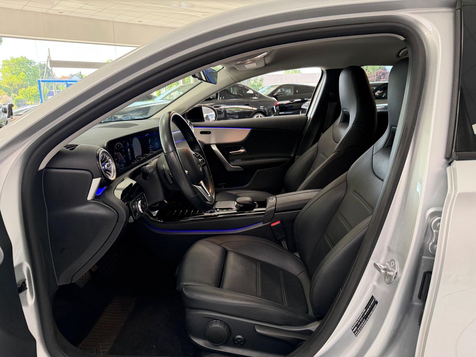Mercedes-Benz A-Class Leder*Navi*KAM*MBUX*Night-Paket*AMBIENTE*, миниатюра 9